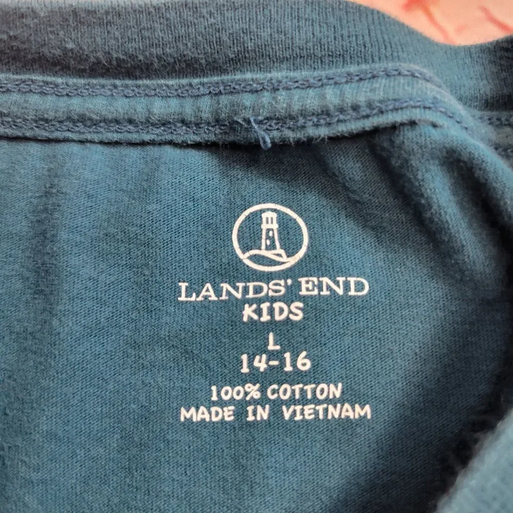Lands' End kids Trex shirt xL 18-20